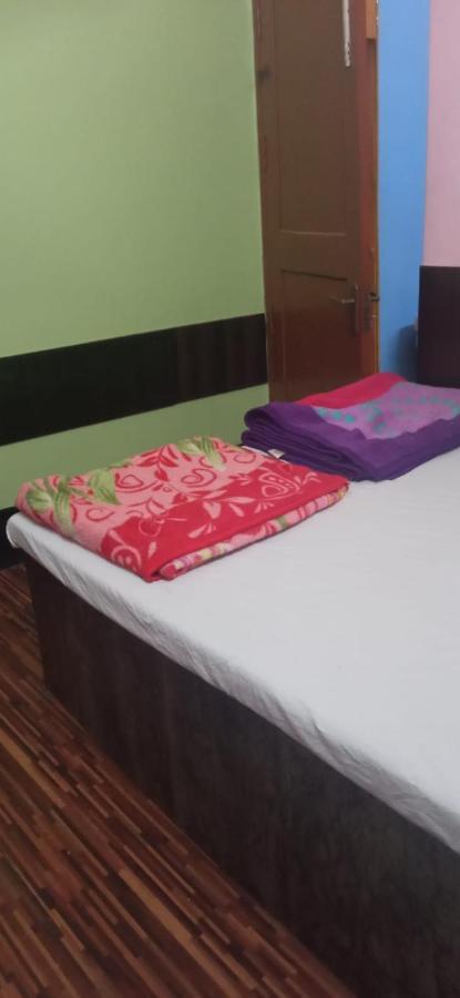Gauripur  Northeastern Dormitory מראה חיצוני תמונה