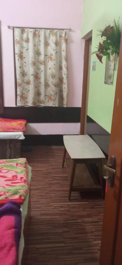 Gauripur  Northeastern Dormitory מראה חיצוני תמונה